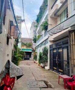 Nhà HXT Thoại Ngọc Hầu, gần Ngã Tư Bốn Xã.