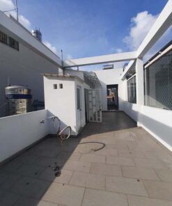 Nhà mặt tiền Hà Thị Đát kinh doanh mua bán cực kỳ sung và sầm uất.