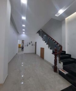 Nhà mặt tiền Hà Thị Đát kinh doanh mua bán cực kỳ sung và sầm uất.