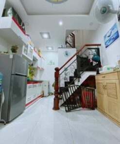 bán nhà gần ngã tư phú nhuận nhỉnh 2 tỷ