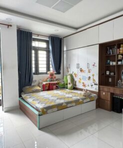 HẺM 413 LÊ VĂN QUỚI - NGANG HƠN 4M - NHÀ CHẮC CHẮN ĐẸP LUNG LINH - 57 M2 - 1702006 9 ban nha binh tan 1702006 4