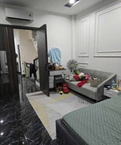 Bán nhà Lạc Long Quân Quận 11