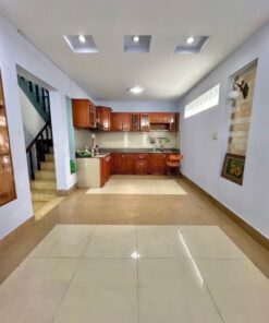 Bán nhà lô góc 2 mặt tiền quận 11