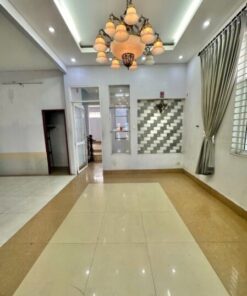 Bán nhà lô góc 2 mặt tiền quận 11