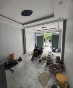 Bán nhà mặt tiền Bình Tân