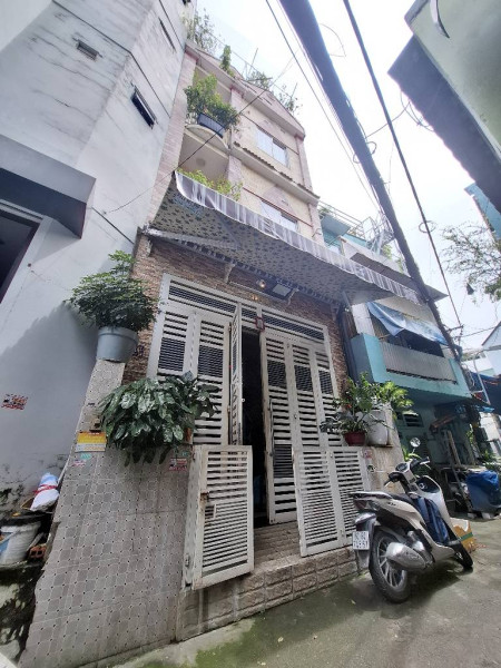 Nhà kiên cố 4 tầng Lò Gốm, hẻm bagác, giấng trời thoáng mát - BTiên005 1 Bán nhà quận 6