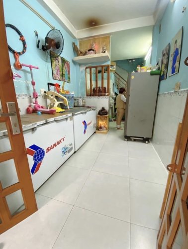 Hiếm, 1 căn ra hẻm xe tải, hẻm trước nhà 4m, 4 tầng kiên cố - DHồng004 1 Bán nhà quận 10