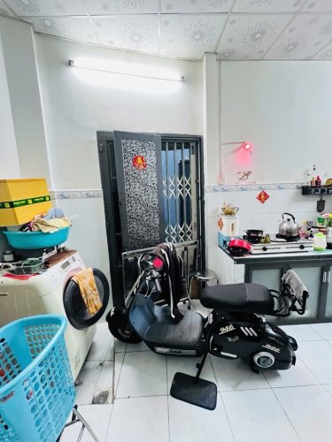 Cách 10m ra mặt tiền Bãi Sậy, nhà lô góc 2 tầng vào ở ngay - shr, hoàn công đủ - BTiên006 4 Bán nhà quận 6