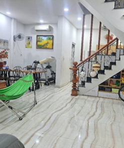 Nhà đất quận 10