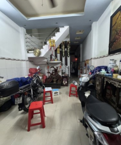 Bán nhà Quận 11